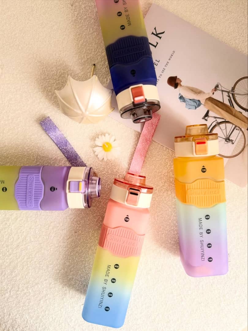 قمقمه مدل مربع مات گنجایش 1 لیتر